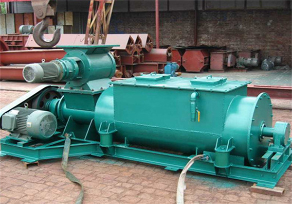 粉尘加湿搅拌机